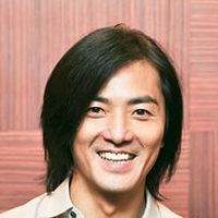 정이건